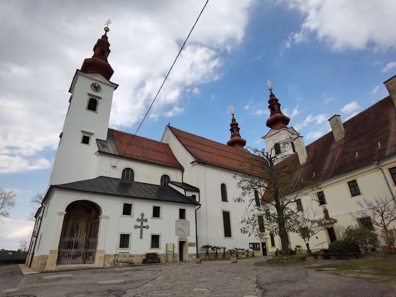 4. dan: Sveta Trojica v Slovenskih goricah ➡️ Maribor