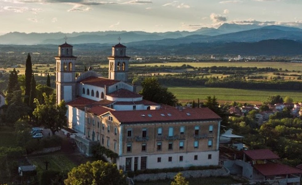 28. dan: Mirenski grad ➡️ Komen